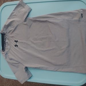 Under Armour tee